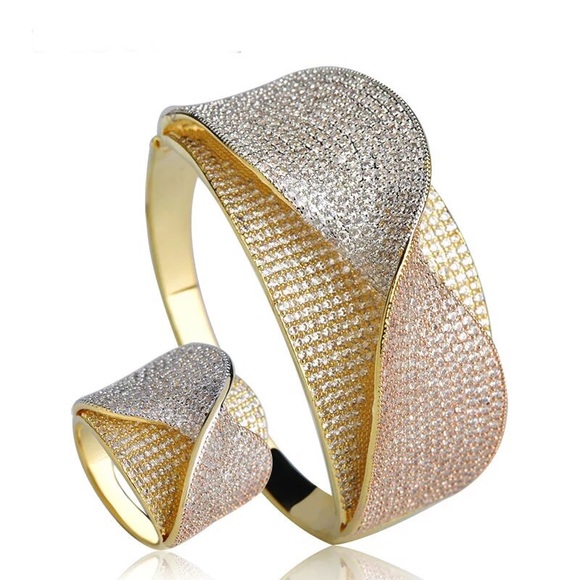 Jewelry - Three Tones Bracelet and Ring Set